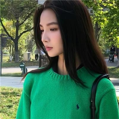 女人是英雄